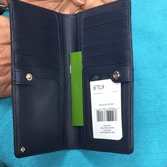 SOLD 🫶🫶🫶🫶Kate Spade Floral large bifold wallet - Picture 6 of 12